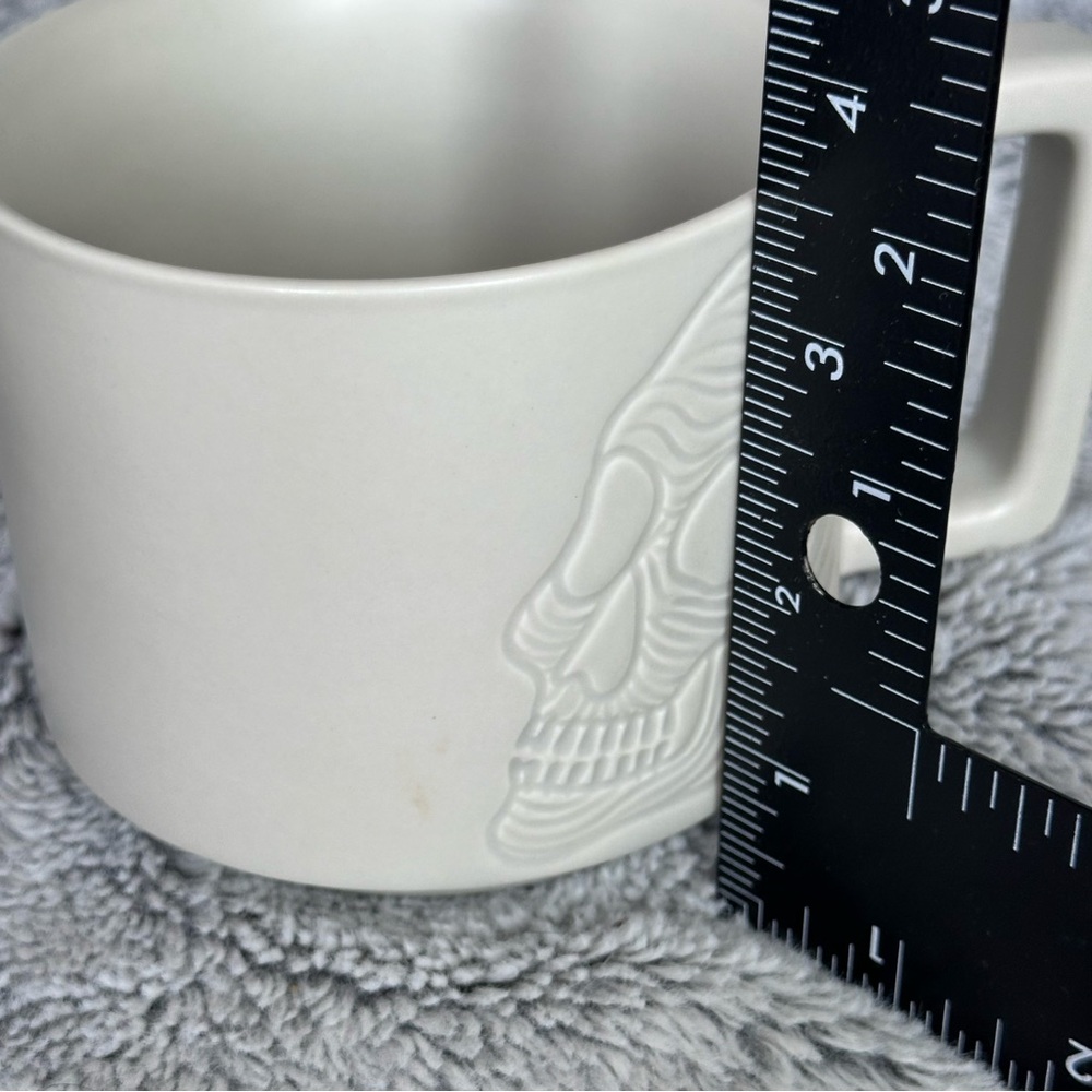 Starbucks 2019 Halloween Ceramic Mugs - Picture 14 of 15